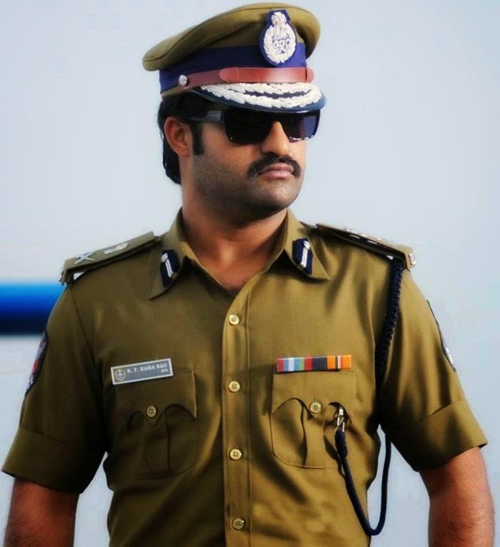 Kajal Agarwal In Police Dress